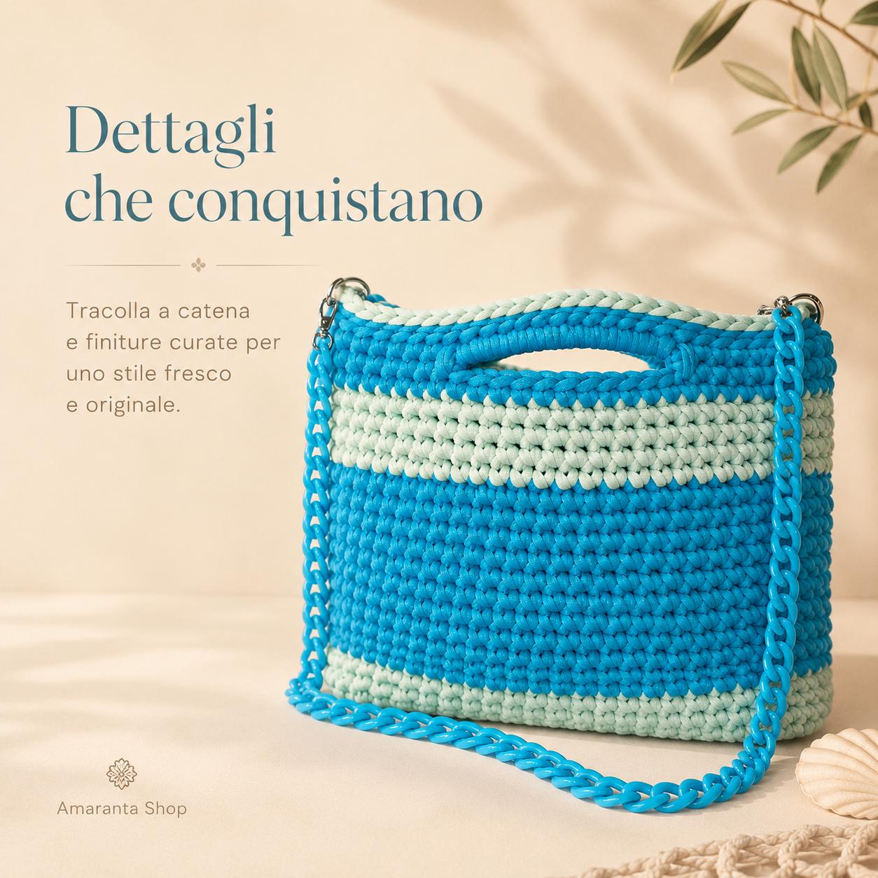 borsa crochet con tracolla a catena azzurra